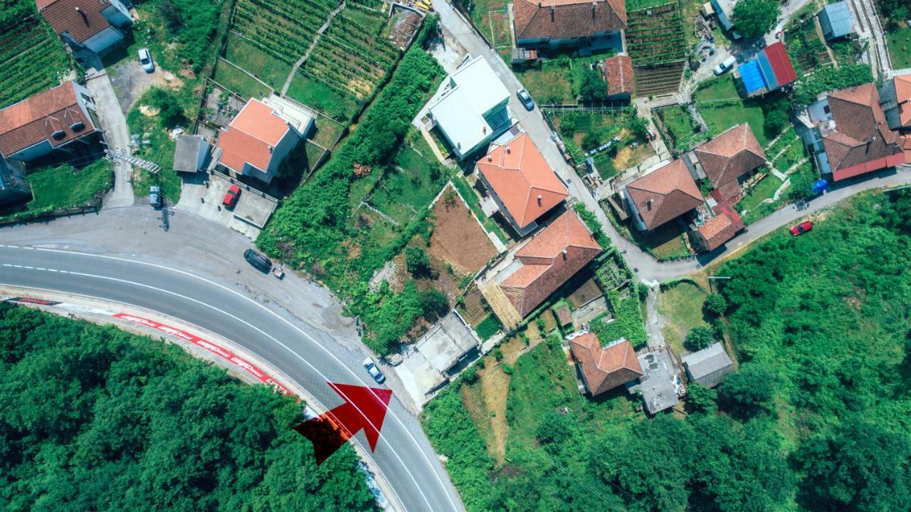 Guest House Luna Virpazar Bagian luar foto